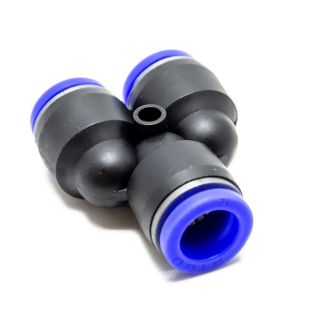 Тройник для пневмошлангов (12*8)