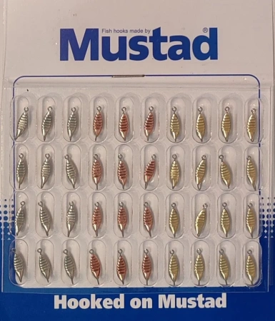 Mustad  приманка cobra  (701, 709, 737, 747)    1 шт