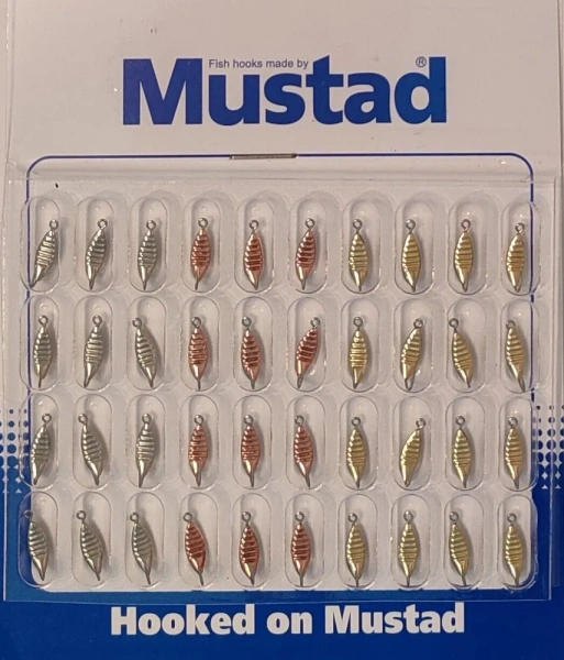 Mustad  приманка cobra  (701, 709, 737, 747)    1 шт