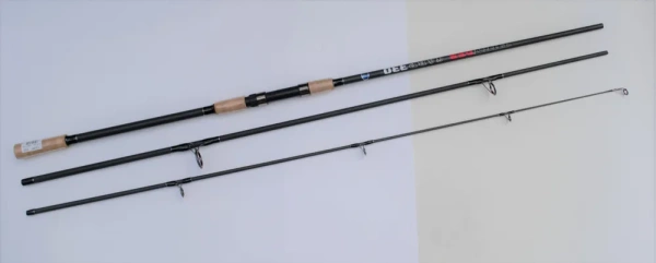 Спиннинг WEI 041A  Thunder Carp 4 3колена   3,3 м